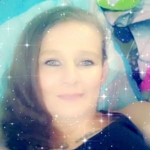 Meet your Posher, Adrian noel